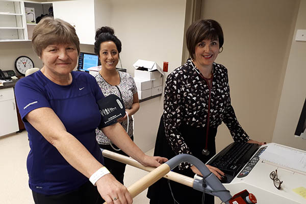 Left to right: Stella Hébert, patient, Erica Comeau, Cardiology Technologist; and Dr Rina Lee, Cardiologist, with the  new specialized equipment at the outpatient cardiology services of the Stella Maris-de-Kent Hospital.    